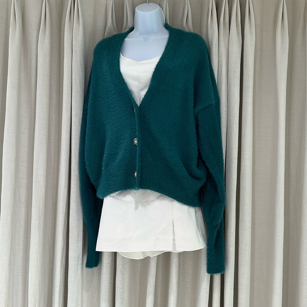 Fuzzy & Soft Emerald Green Cardigan. Urban Outfitters Small